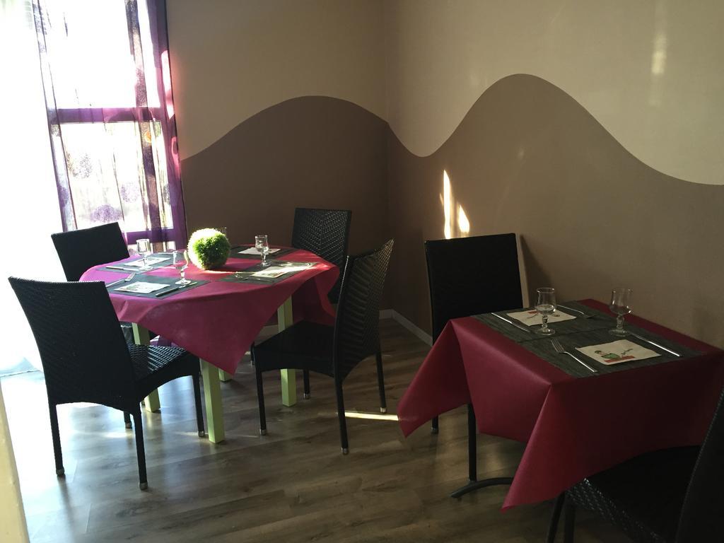 Fasthotel Nimes קסארג מראה חיצוני תמונה